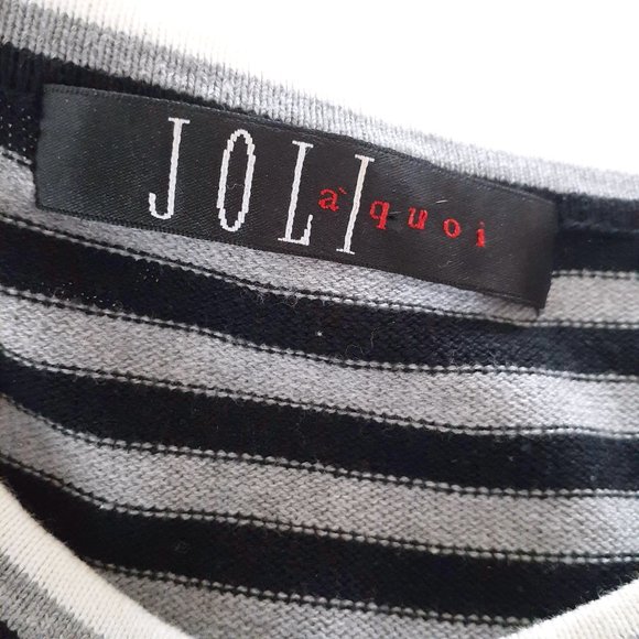 Striped Cardigan Sweater. Black Gray White. Preppygrunge Adams Family Joli aQuoi - Picture 8 of 8